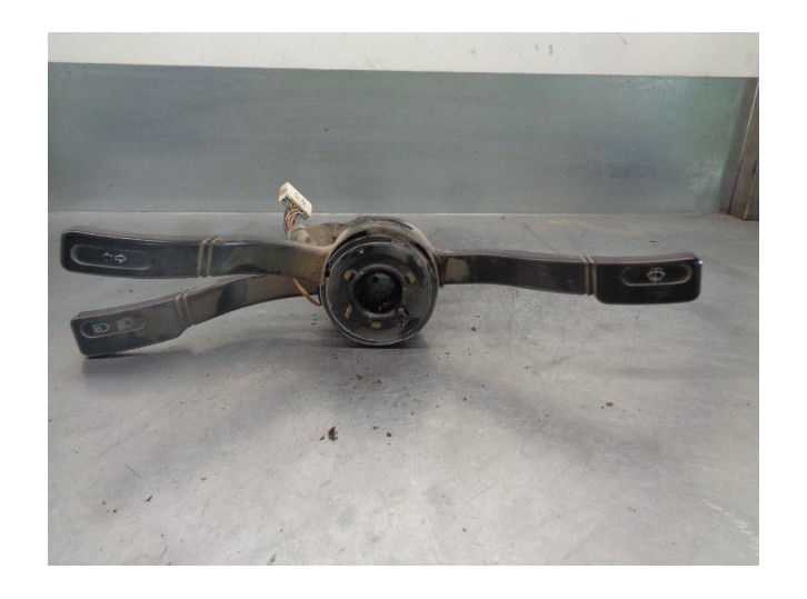 Recambio de mando luces para peugeot boxer caja cerr. acristalado (rs2850)(230)(´02) 1400 td referencia OEM IAM 625363  