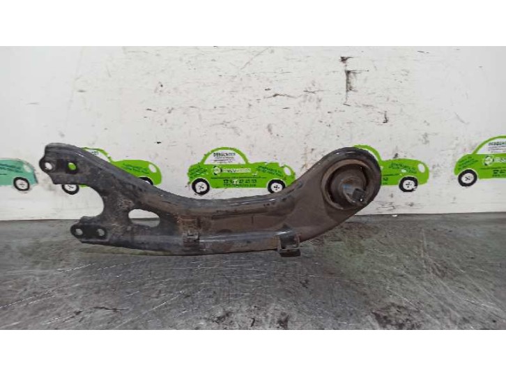 Recambio de brazo suspension inferior trasero izquierdo para hyundai i40 1.7 crdi cat referencia OEM IAM 552703Z000  