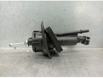 Recambio de bombin embrague para volvo v40 hatchback (525) d2 referencia OEM IAM BV617A542AB 31325386 