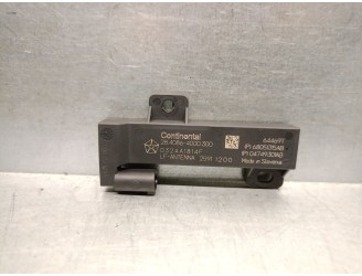 Recambio de antena para jeep compass (mp, m6, mv, m7) 1.3 referencia OEM IAM 68051315AB 53104388 2840864000300 CONTINENTAL