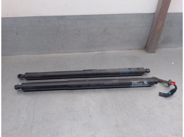 Replacement trunk / tailgate dampers for BMW X1 (f48) sDrive 16 D OEM IAM reference 51247481803 51247481807 