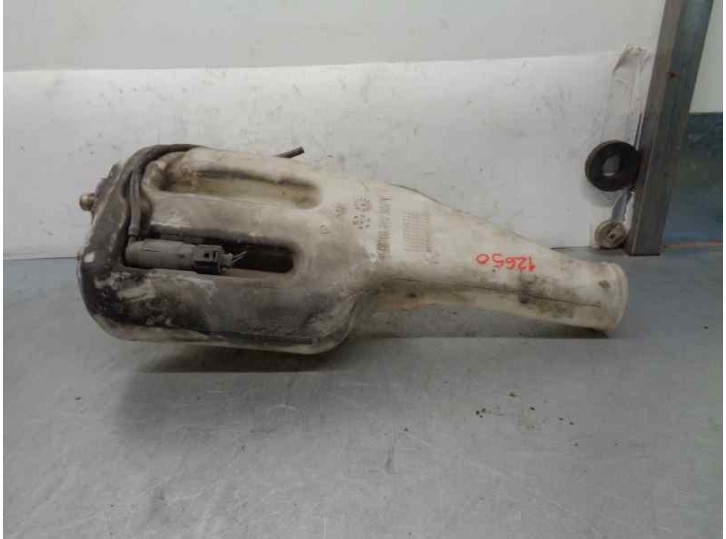 Recambio de deposito limpia para mercedes-benz sprinter ii caja cerrada cdi cat referencia OEM IAM 9068690020  