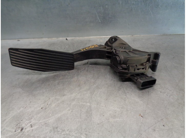 Recambio de potenciometro pedal para chevrolet cruze 1.8 cat referencia OEM IAM 13252702 6VP00976507 
