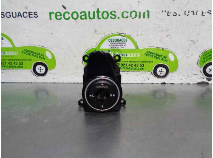 Replacement mirror control for Hyundai i40 1.7 CRDi CAT OEM IAM reference 967903Z130 39R4801230 