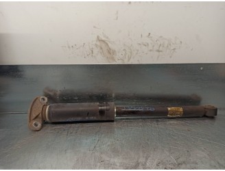 Recambio de amortiguador trasero derecho para chevrolet cruze 1.8 cat referencia OEM IAM 1332640  