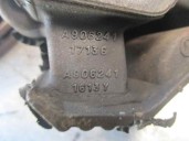 Replacement left engine mount for Volkswagen Crafter closed box 2.0 TDI OEM IAM reference 2E0199379K 