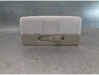 Recambio de luz interior para chevrolet cruze 1.8 cat referencia OEM IAM 316627975 TRASERA