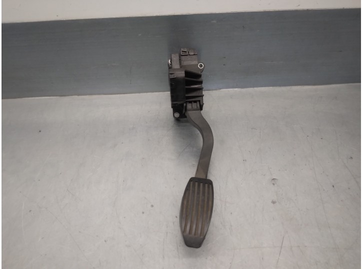 Recambio de potenciometro pedal para fiat panda (319) 1.2 cat referencia OEM IAM 51852090  