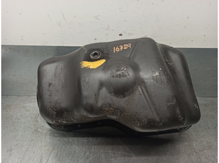 Recambio de carter para renault clio i fase i+ii (b/c57) 1.2 referencia OEM IAM 7700741331  