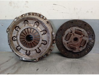 Recambio de kit embrague para peugeot 206 berlina 1.9 diesel referencia OEM IAM 205291 120024510 LUK