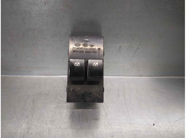 Replacement front left window regulator switch for Kia Cee'd Emotion OEM IAM reference 935701H021 