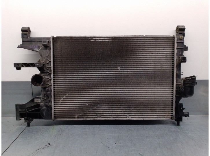 Recambio de radiador agua para chevrolet cruze 1.6 cat referencia OEM IAM 52422262 13267650 