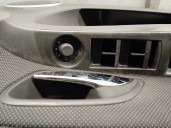 Recambio de guarnecido puerta delantera izquierda para chevrolet cruze 1.6 cat referencia OEM IAM 95184270 5 PUERTAS