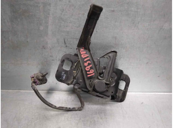 Recambio de cerradura capot para opel insignia berlina 2.0 cdti cat referencia OEM IAM 1178027 1178027 