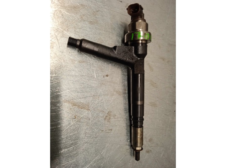 Recambio de inyector para opel meriva a 1.7 16v cdti referencia OEM IAM 8973138613 DENSO