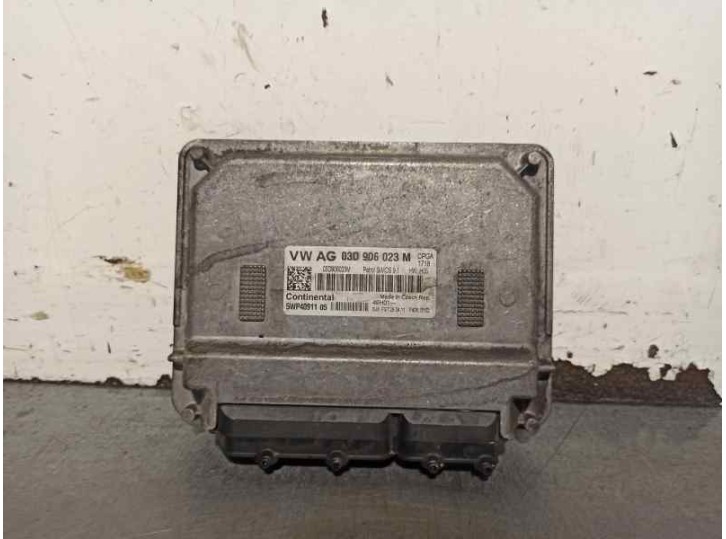 Recambio de centralita motor uce para skoda fabia (5j2 ) 1.2 referencia OEM IAM 03D906023 5WP4091105 CONTINENTAL