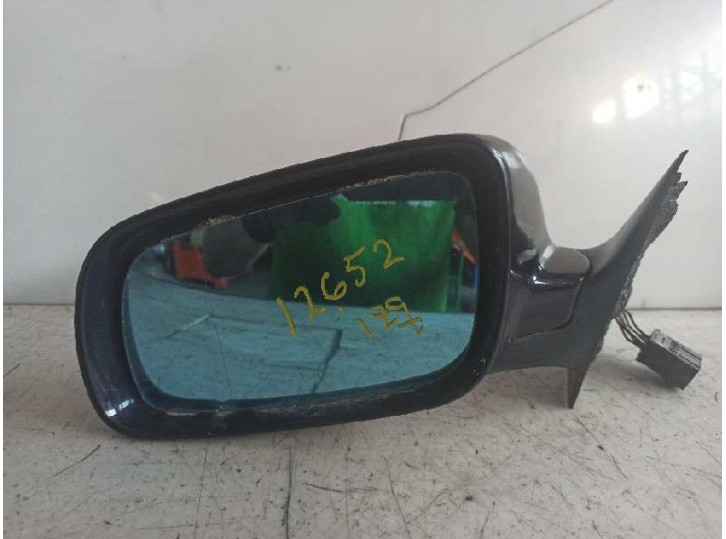 Replacement left wing mirror for Audi A4 sedan (B5) 1.9 TDI OEM IAM reference 8D1858531 7 PINS 4 DOORS
