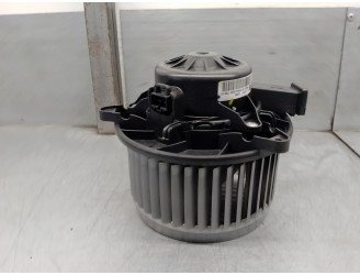 Recambio de motor calefaccion para chevrolet cruze 1.6 cat referencia OEM IAM 52427102  