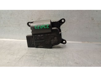 Recambio de motor apertura trampillas climatizador para porsche cayenne (9pa) 3.2 referencia OEM IAM 52411483R04 95557208301 