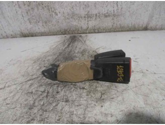 Recambio de enganche cinturon para dacia sandero ii 1.0 sce 75 (b8jc, b8jd) referencia OEM IAM 878170958R  