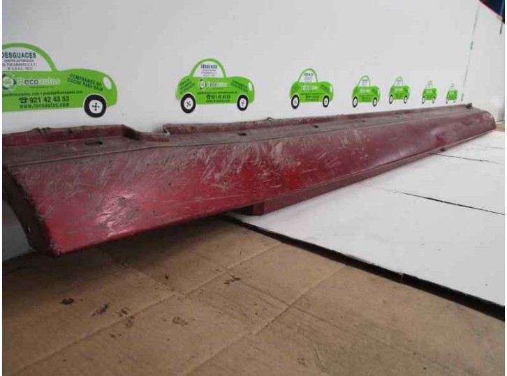 Recambio de spoiler talonera lateral derecha para jaguar xj 4.2 v8 32v cat referencia OEM IAM C2C26571XXX 