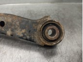 Recambio de brazo suspension superior trasero derecho para kia carens (un) 2.0 crdi referencia OEM IAM 551001D000  