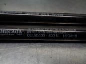 Replacement trunk/tailgate struts for Mercedes-Benz C-Class (W202) Saloon 2.2 CDi 16V CAT OEM IAM reference A20298