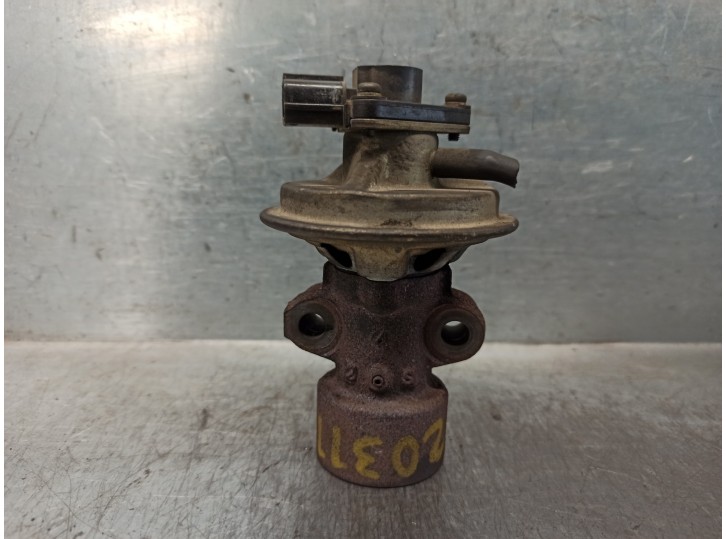 Recambio de valvula egr para mazda 323 berlina f/s (bj) 2.0 turbodiesel referencia OEM IAM RF3F20300A 