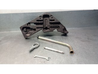 Recambio de util rueda repuesto para porsche cayenne (9pa) 3.2 referencia OEM IAM 7L0012113 7L0012113 