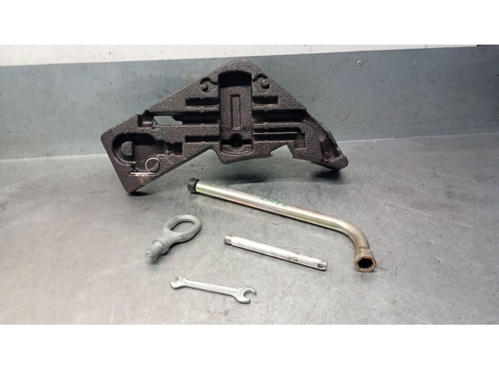 Recambio de util rueda repuesto para porsche cayenne (9pa) 3.2 referencia OEM IAM 7L0012113 7L0012113 