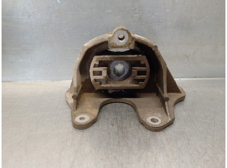 Replacement left engine mount for Fiat Doblo Cargo (223) 1.9 diesel cat OEM IAM reference 46759737 