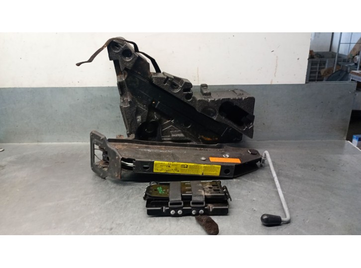 Recambio de gato para porsche cayenne (9pa) 3.2 referencia OEM IAM 7L0012112 7L0012112 