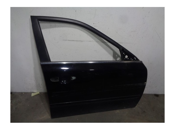 Recambio de puerta delantera derecha para kia magentis 2.0 crdi referencia OEM IAM 760042G010 NEGRA 4 PUERTAS