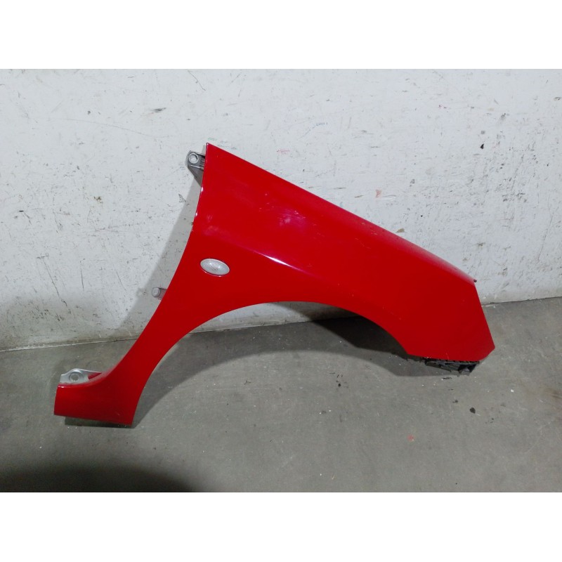 Recambio de aleta delantera derecha para peugeot 307 cc (3b) 2.0 16v referencia OEM IAM 7841N7 7841N7 