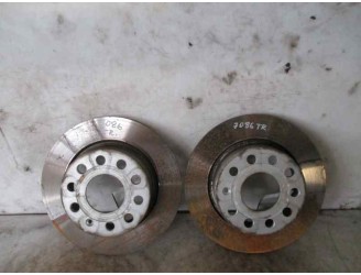 Recambio de disco freno trasero para seat leon (1p1) 1.2 tsi referencia OEM IAM 1K0615601AB 