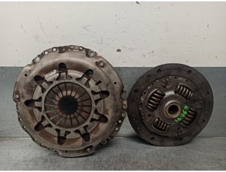 Recambio de kit embrague para ford fiesta (cb1) 1.4 tdci cat referencia OEM IAM 8V217563BD LUK