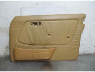 Recambio de guarnecido puerta delantera derecha para mercedes-benz clase e (w123) berlina+coupe 2.8 referencia OEM IAM  13221200