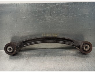 Recambio de brazo suspension superior trasero izquierdo para ssangyong rodius 2.7 turbodiesel cat referencia OEM IAM 4818086  