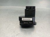 Replacement dashboard light switch for Land Rover Discovery V6 TD Edition 60 Yrs OEM IAM reference YUD501480PVJ 