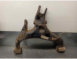 Recambio de brazo suspension inferior trasero izquierdo para land rover discovery v6 td edition 60 yrs referencia OEM IAM RGG500