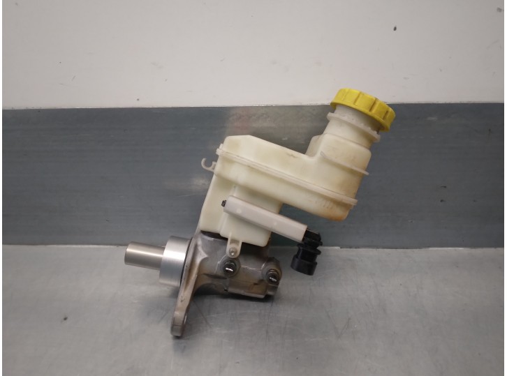 Recambio de bomba freno para fiat panda (319) 1.2 cat referencia OEM IAM 32668941  