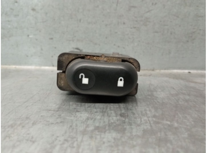 Recambio de interruptor para land rover freelander i (l314) 2.0 td4 4x4 referencia OEM IAM YUF000330PUY  