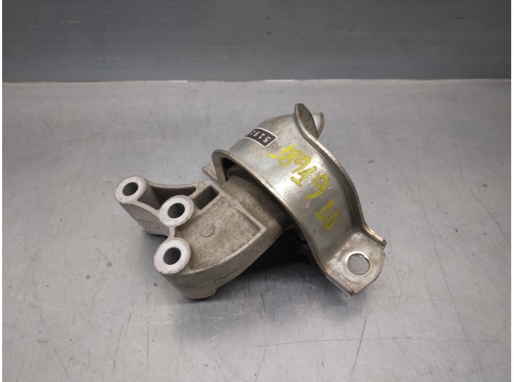 Replacement right engine mount for Fiat Panda (319) 1.2 CAT OEM IAM reference 519102120 