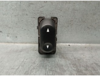 Recambio de mando elevalunas trasero izquierdo para land rover freelander i (l314) 2.0 td4 4x4 referencia OEM IAM ELH500070PUY 
