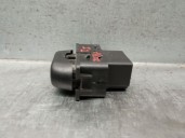 Replacement rear left window lifter switch for Land Rover Freelander I (L314) 2.0 TD4 4x4 OEM IAM reference ELH500070PUY 
