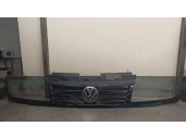 Replacement front grille for Volkswagen Sharan (7M8) 1.9 TDI OEM IAM reference 95VW8200AM 