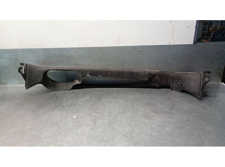 Recambio de molduras delanteras para porsche cayenne (9pa) 3.2 referencia OEM IAM 7L5805583B 