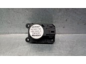 Recambio de motor apertura trampillas climatizador para opel vivaro c furgoneta (k0) 1.5 referencia OEM IAM A21201700 A21201700 