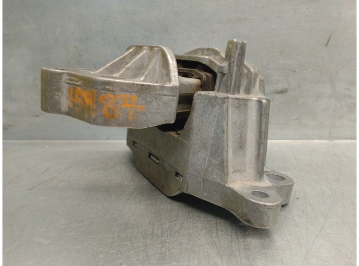 Replacement right engine mount for Fiat Tipo II (357) sedan Easy OEM IAM reference 00520176050 