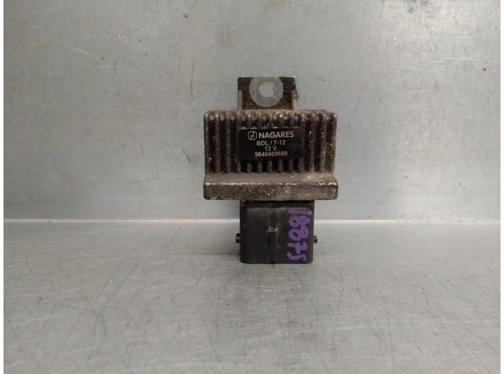 Recambio de caja precalentamiento para citroën c3 picasso 1.6 16v hdi referencia OEM IAM 9640469680 BDL712 NAGARES